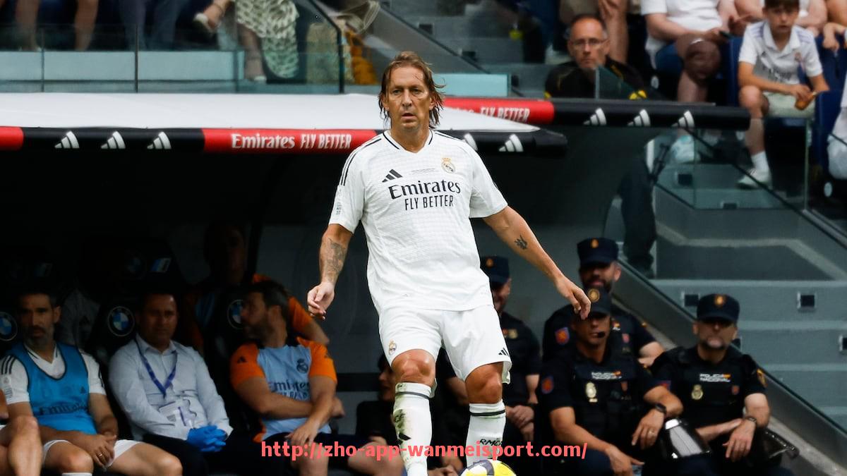 完美体育官方入口-4月19日欧冠关键战役前瞻与赛果预测